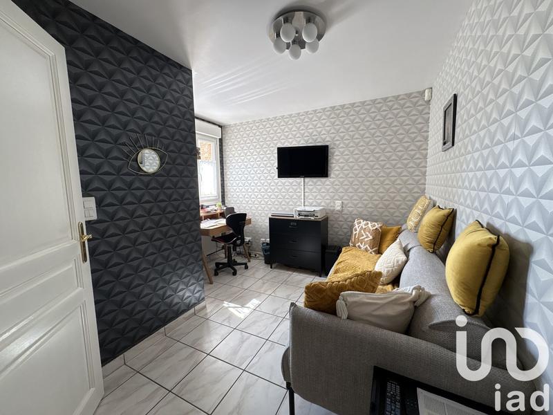 Maison - 217 m² - 8 pièces