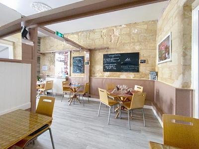 Fonds de commerce - 200 m²