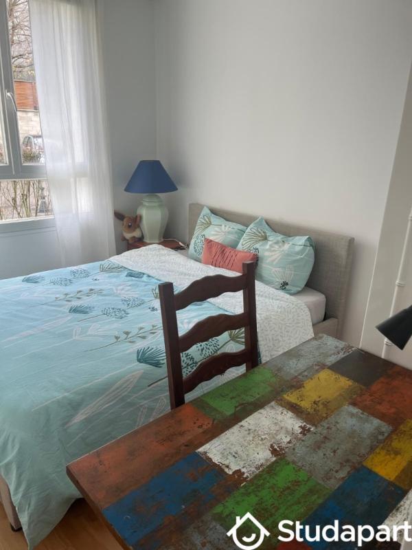 Chambre - 9 m² - 1 pièce