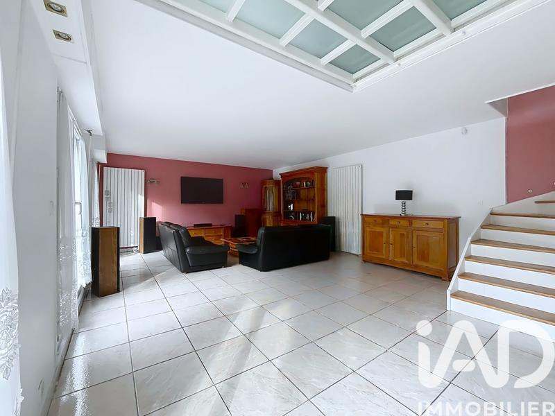 Appartement - 105 m² - 4 pièces