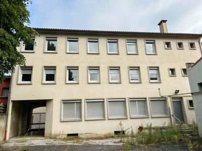 Immeuble - 120 m² - 1 pièce