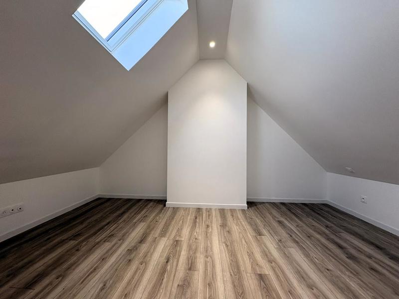 Maison ancienne - 102 m² - 6 pièces