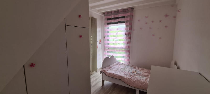 Appartement - 80 m² - 5 pièces