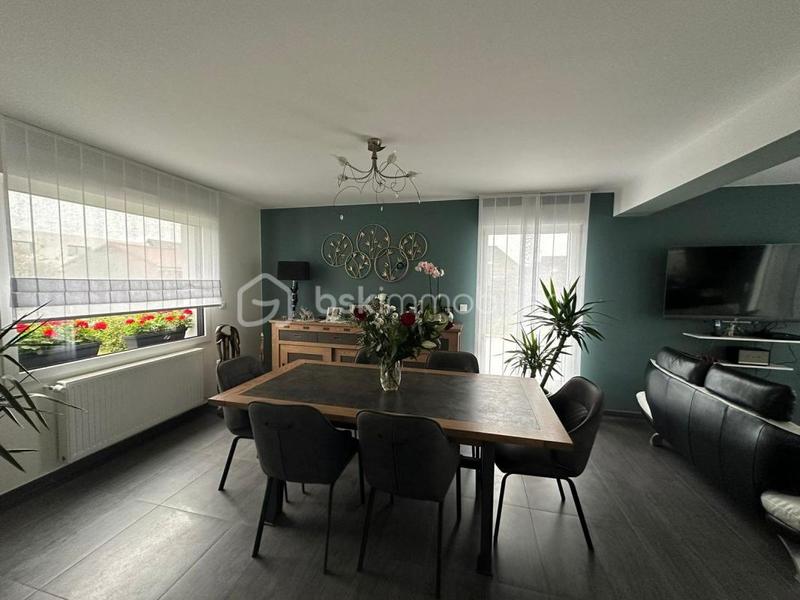 Pavillon - 170 m² - 7 pièces