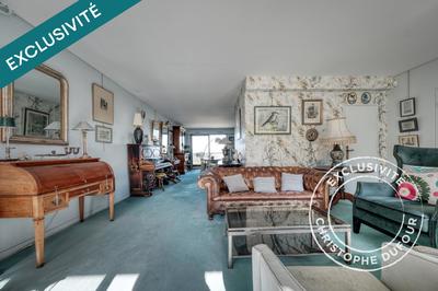 Appartement - 122 m² - 6 pièces