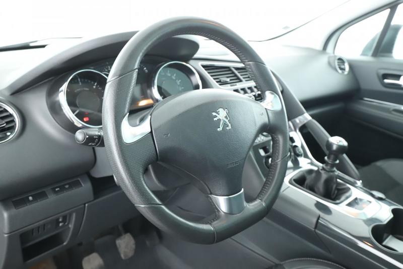 Peugeot 3008 1.6 Blue-HDi Allure 120 ch