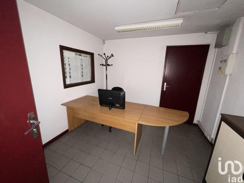 Local commercial - 680 m²