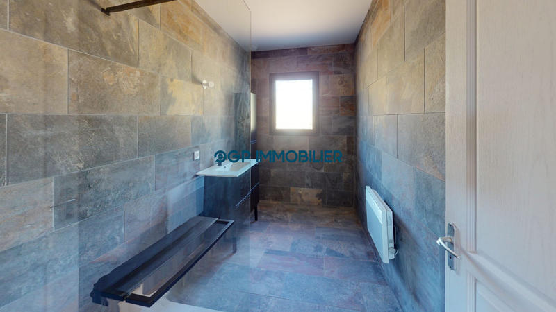 Maison - 96 m² - 4 pièces