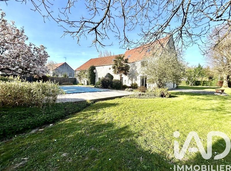 Maison - 354 m² - 12 pièces