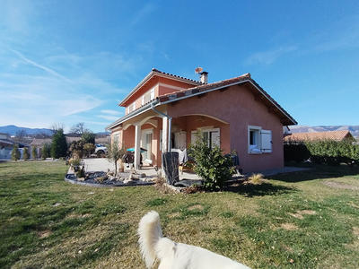 Maison - 137 m² - 6 pièces