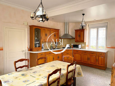 Maison ancienne - 167 m² - 9 pièces