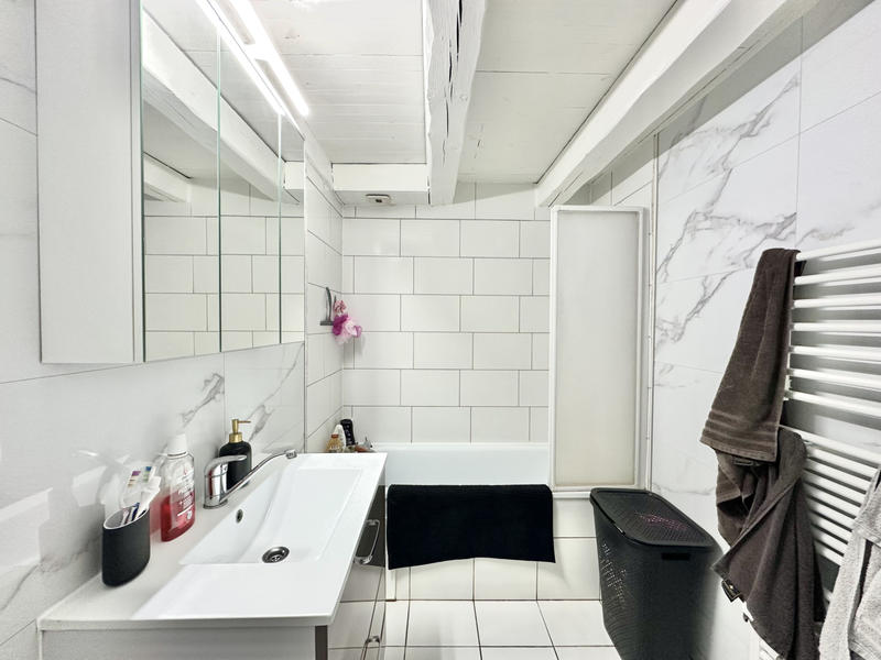 Appartement - 60 m² - 3 pièces