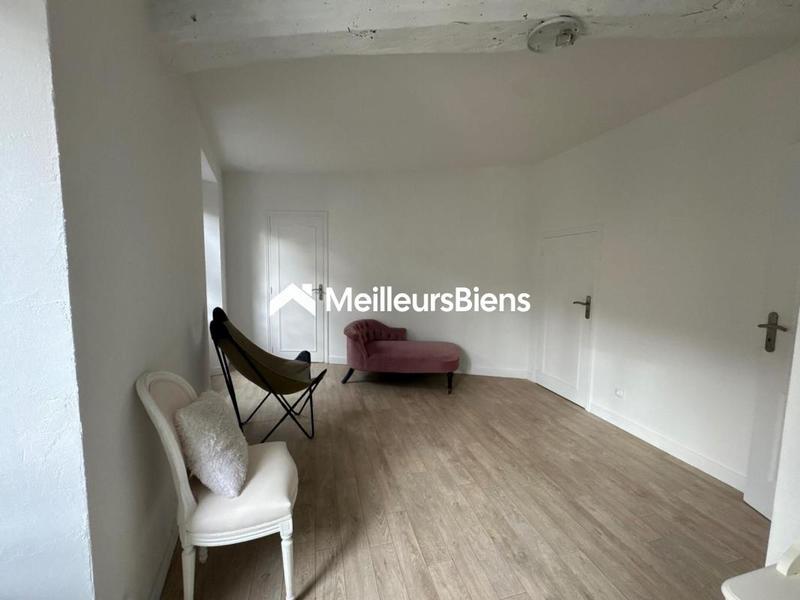 Maison de bourg - 96 m² - 5 pièces