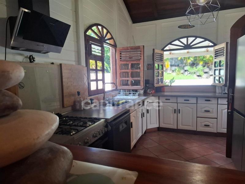 Maison - 141 m² - 7 pièces