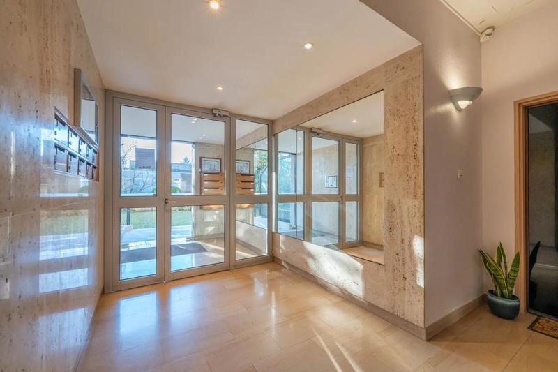 Appartement - 110 m² - 4 pièces