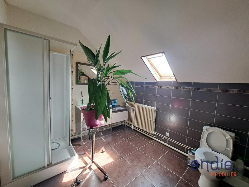 Maison - 177 m² - 7 pièces