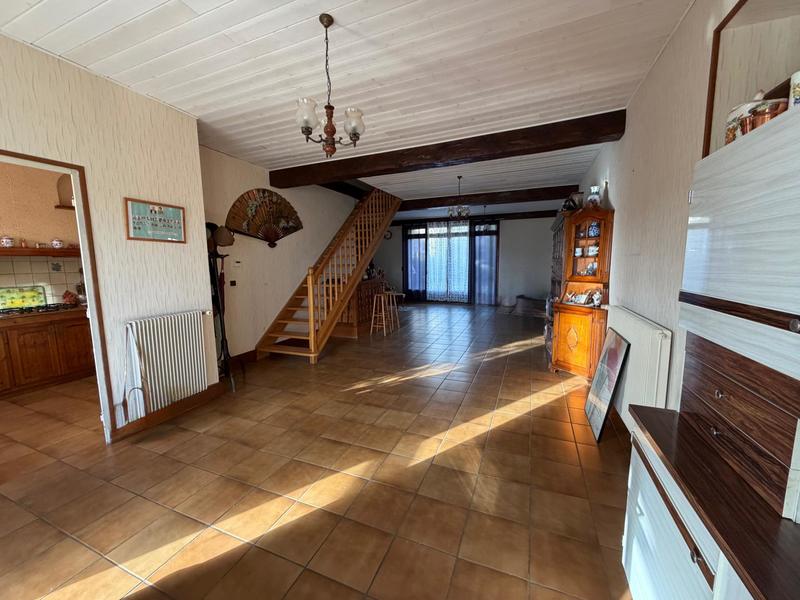 Maison - 141 m² - 5 pièces