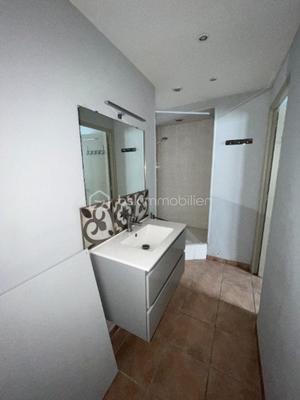 Appartement - 49 m² - 2 pièces