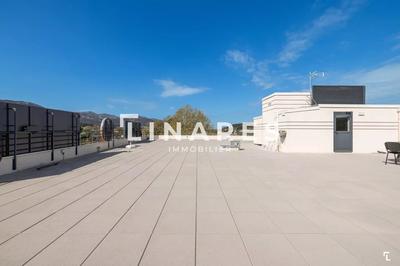 Bureau - 382 m² - 11 pièces