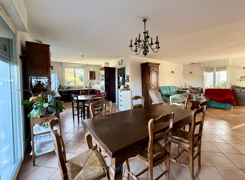 Maison - 108 m² - 4 pièces