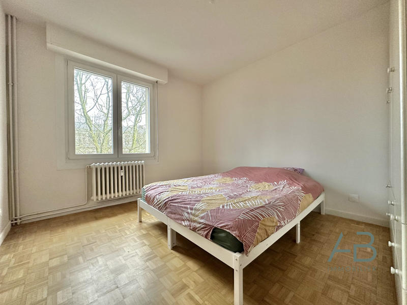 Appartement - 88 m² - 3 pièces