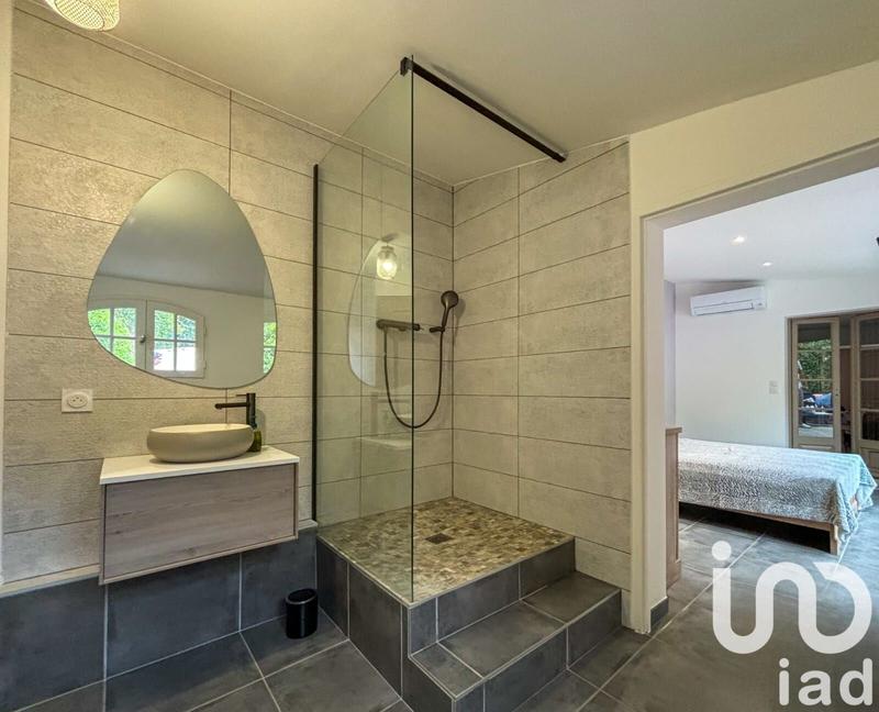 Maison - 194 m² - 7 pièces