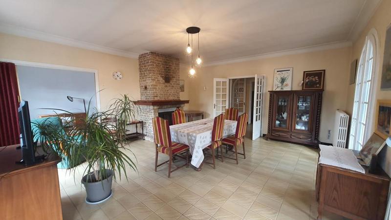 Remise - 170 m² - 6 pièces