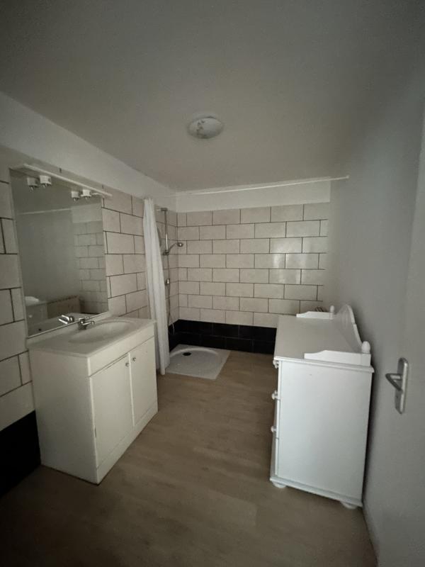 Appartement - 161 m² - 3 pièces