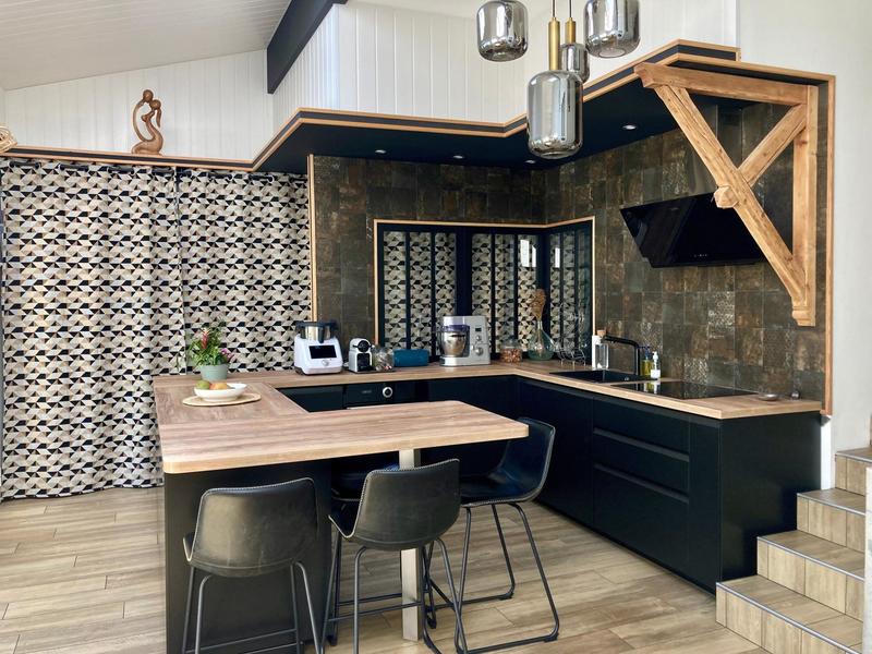 Maison - 111 m² - 5 pièces