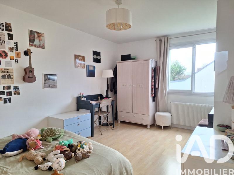 Appartement - 99 m² - 4 pièces