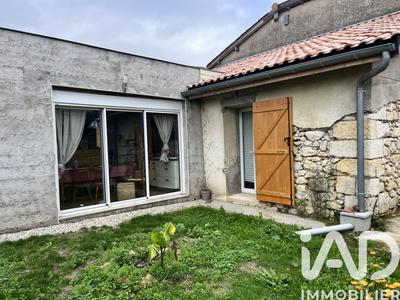 Maison - 110 m² - 4 pièces