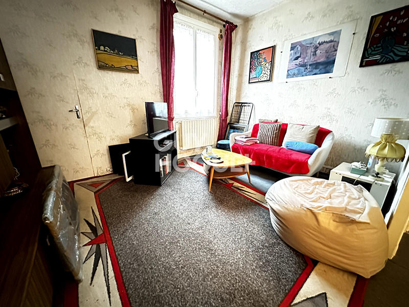 Maison - 83 m² - 5 pièces