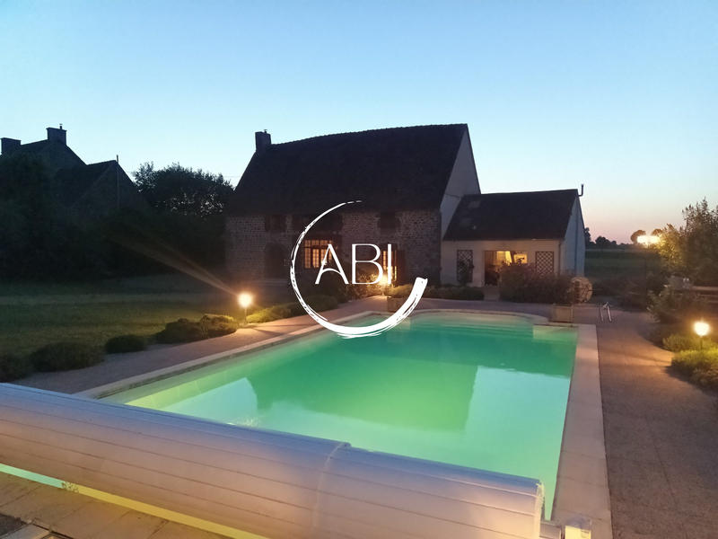 Maison - 185 m² - 6 pièces