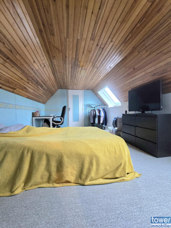 Maison - 100 m² - 6 pièces