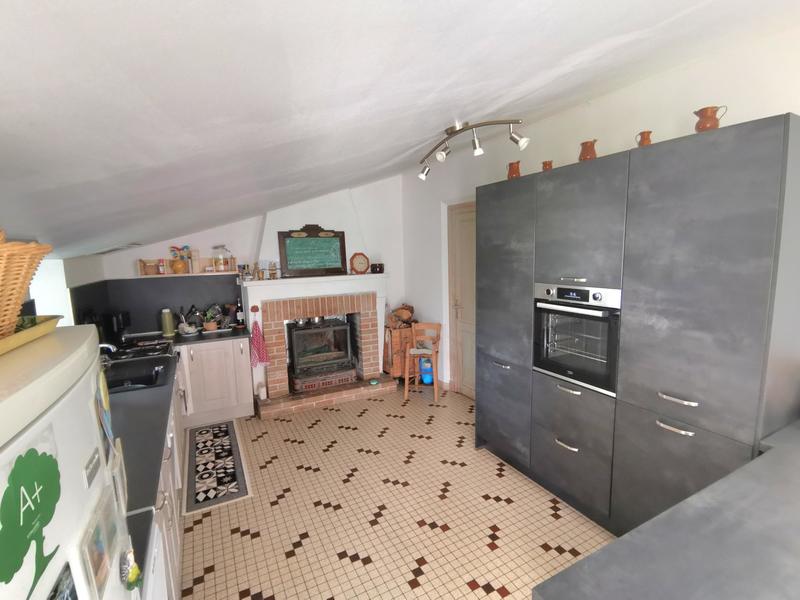 Maison - 200 m² - 7 pièces