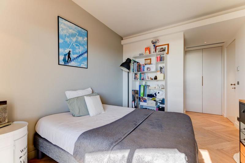 Penthouse - 141 m² - 5 pièces