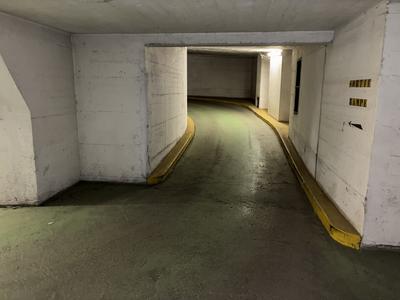 Parking / Garage - 12 m²