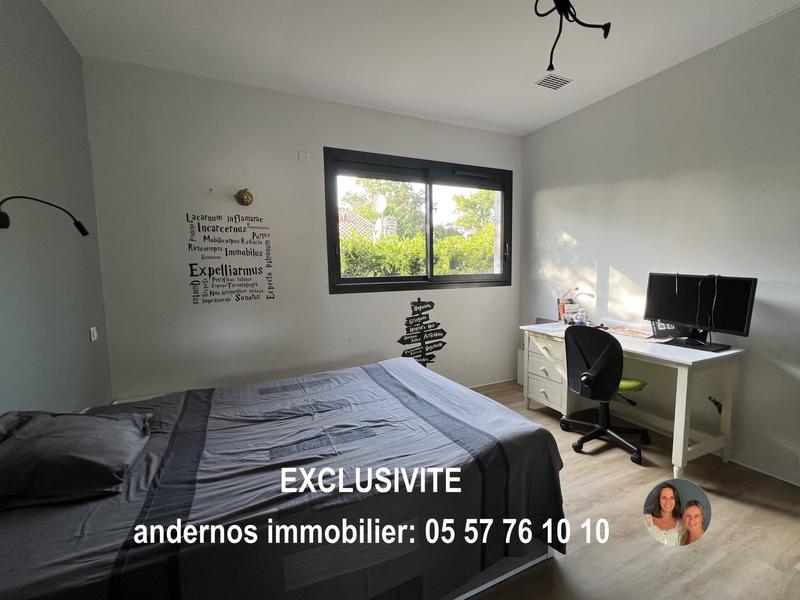 Maison - 215 m² - 8 pièces