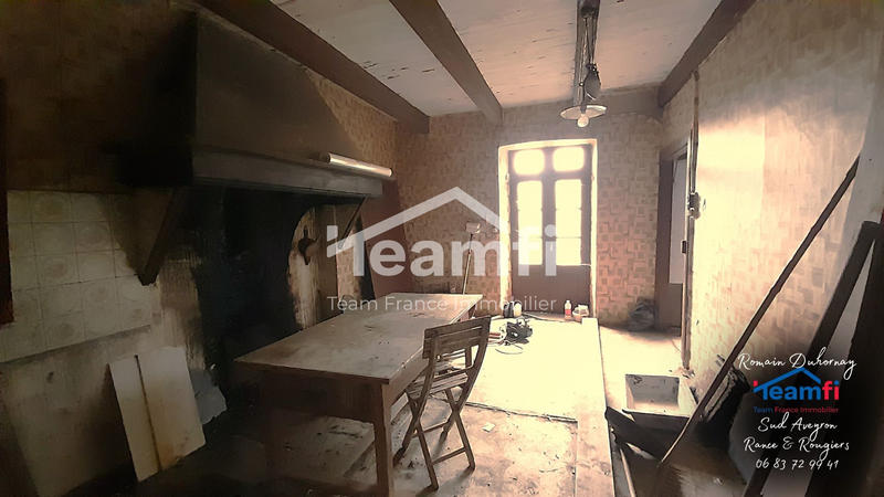 Maison - 143 m² - 11 pièces