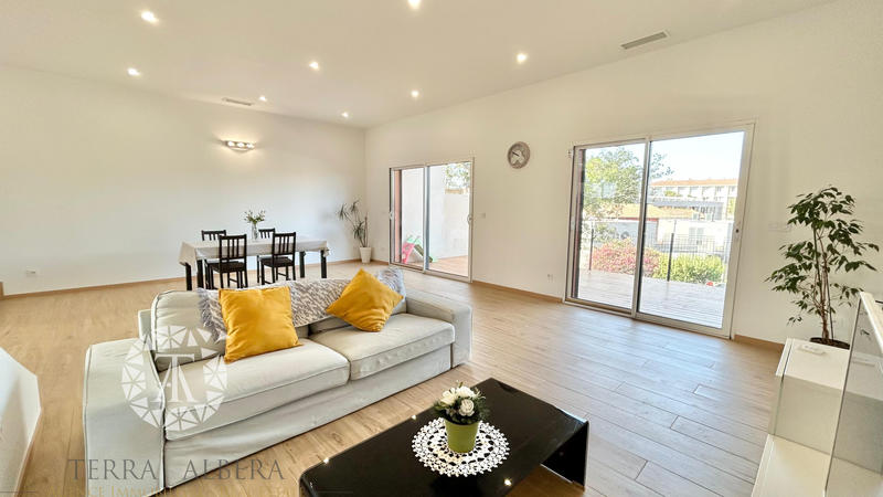 Villa - 127 m² - 5 pièces