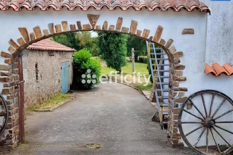 Maison - 110 m² - 5 pièces