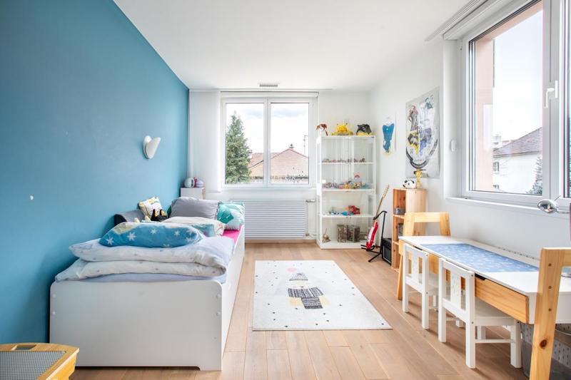 Villa - 219 m² - 6 pièces