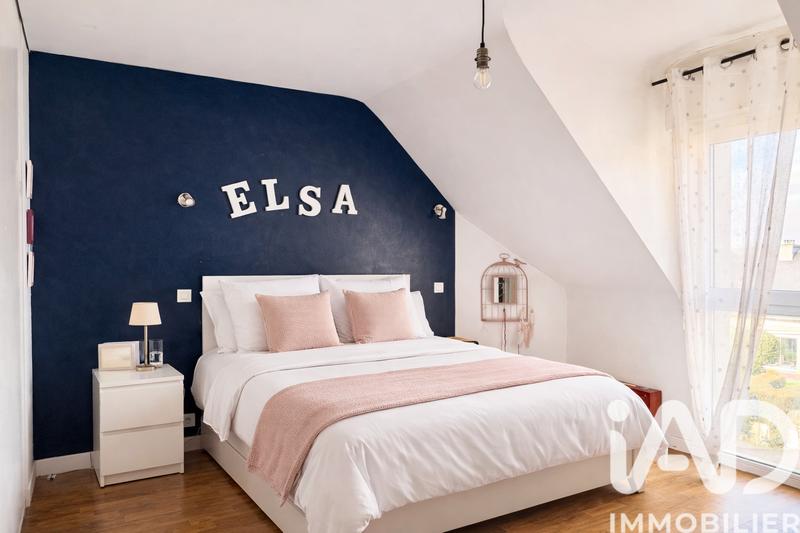 Maison - 180 m² - 7 pièces