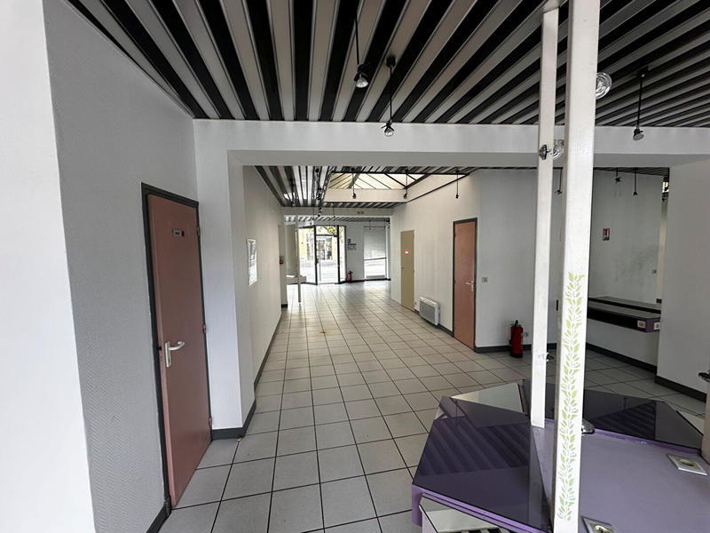 Local commercial - 95 m²