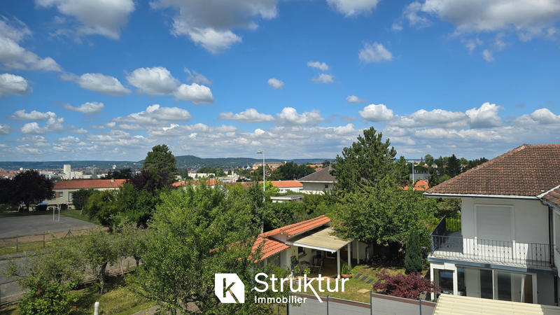 Maison - 160 m² - 7 pièces