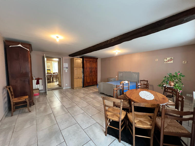 Maison - 145 m² - 6 pièces