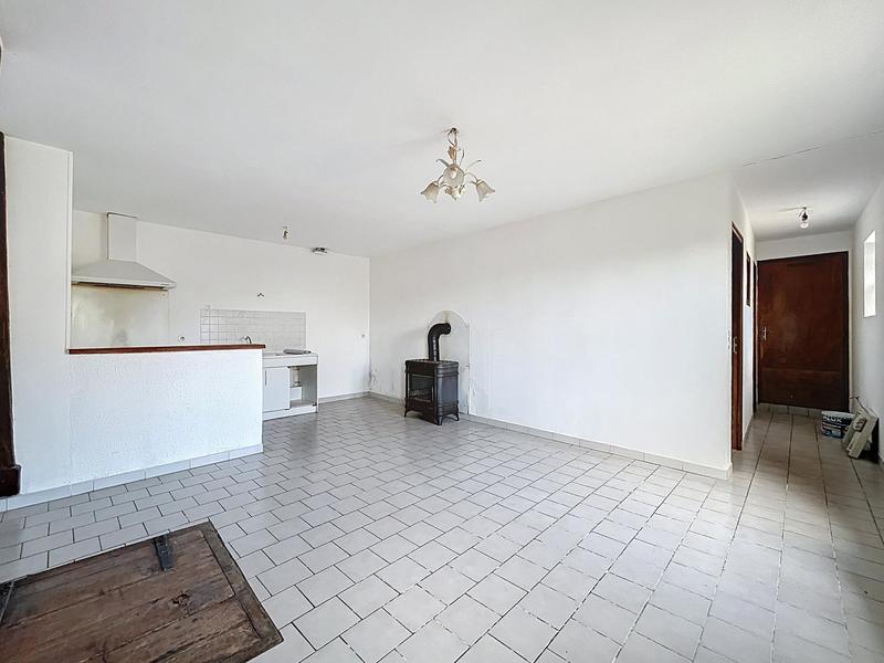 Maison - 95 m² - 5 pièces