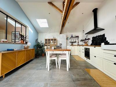 Maison - 160 m² - 5 pièces