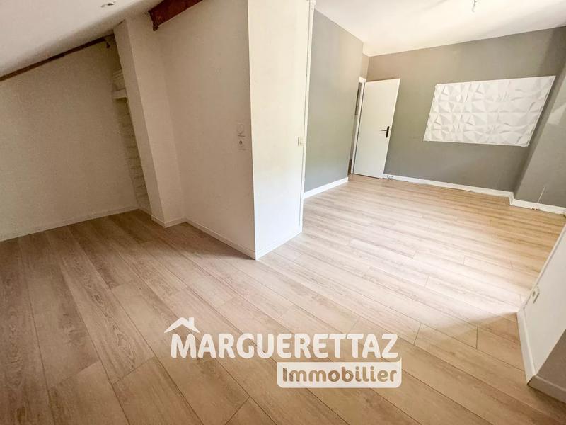 Appartement - 86 m² - 4 pièces