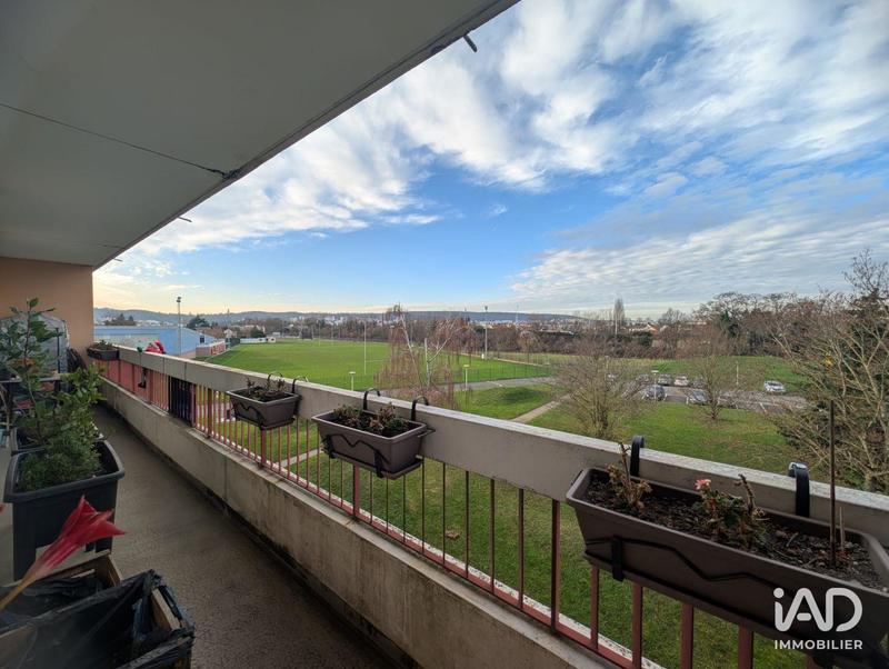 Appartement - 80 m² - 3 pièces